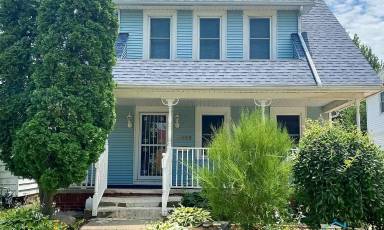 Main picture of 2253 Castlewood Dr