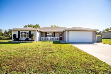 Main picture of 206 William Dr