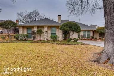 Main picture of 3821 Rochelle Dr