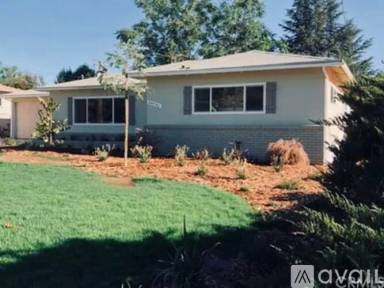 Main picture of 34741 Acacia Ave