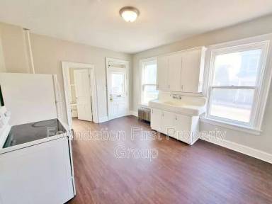 Main picture of 29 Fulton St