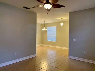 Main picture of 6935 Beargrass Rd