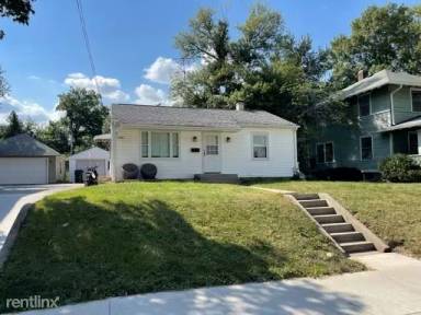 Main picture of 215 Melrose Ct
