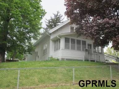 Main picture of 5614 S 46th St