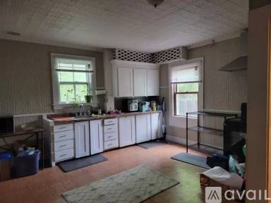 Main picture of 61 Carroll St