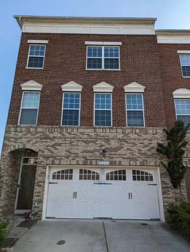 Main picture of 42246 Castle Ridge Sq
