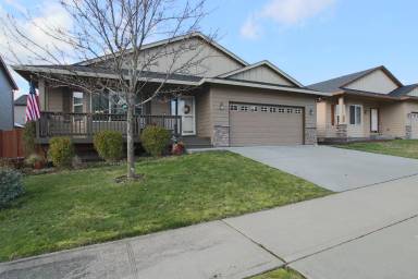 Main picture of 3504 Hepburn St NE