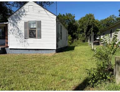 Main picture of 1012 Sharon St