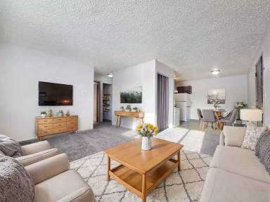 Main picture of 519 3rd St SW