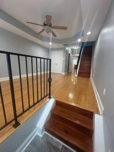 Main picture of 1370 Washington Blvd