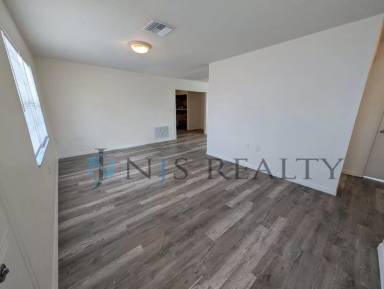 Main picture of 8151 Hixton Dr
