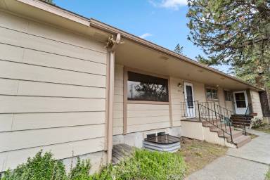 Main picture of 2805 E 37th Ave