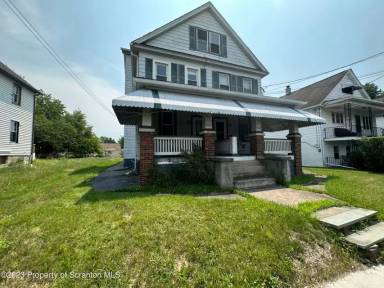 Main picture of 3245 Pittston Ave