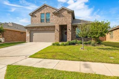 Main picture of 9025 Highland Orchard Dr