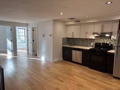 Main picture of 794 Halsey St