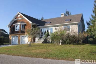 Main picture of 308 Holly Rd