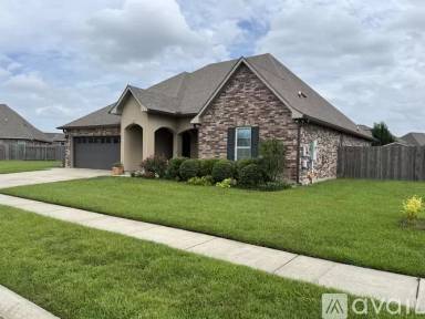 Main picture of 112 Sapphire Springs Rd
