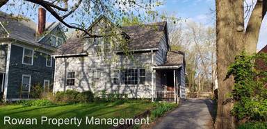 Main picture of 3823 Bell St