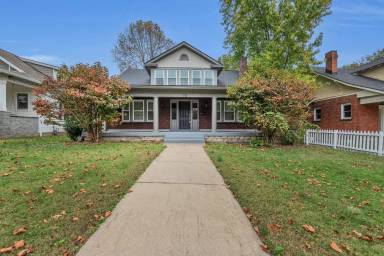 Main picture of 710 Shelby Ave
