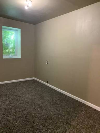 Main picture of 321 Cherry St