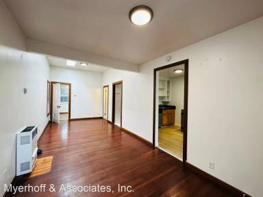 Main picture of 2124 5th St