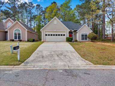 Main picture of 116 Fosters Grn