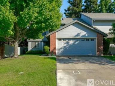 Main picture of 320 River Isle Way