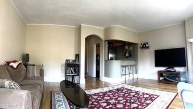 Main picture of 405 Commonwealth Ave