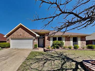 Main picture of 1032 Bending Oak Dr