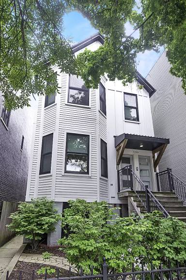 Main picture of 3306 N Racine Ave