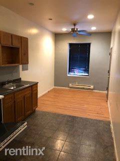 Main picture of 2131 E Tioga St