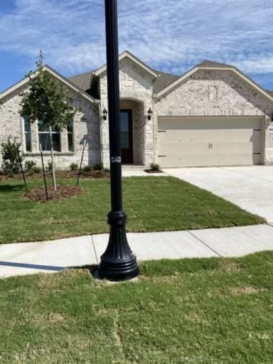 Main picture of 10012 Boswell Dr