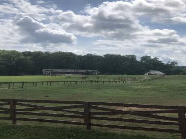 Main picture of 138 Davis Farms Dr