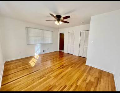 Main picture of 180 Holly Ln