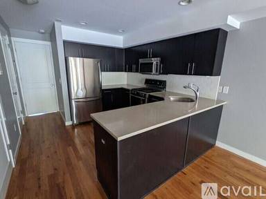 Main picture of 212.5 6 St