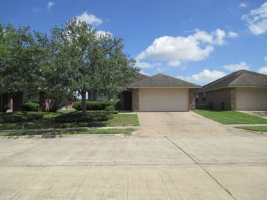 Main picture of 206 Gemini Ct