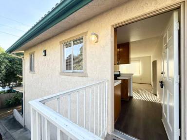 Main picture of 695 Hillside Ter