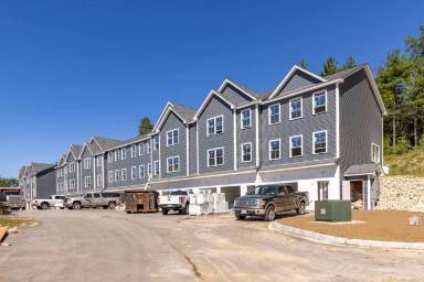 Main picture of Windsor Way and Sterling Hill