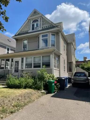 Main picture of 2121 Bryant Ave S