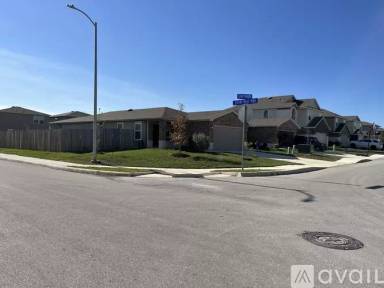 Main picture of 12027 Silver Hts