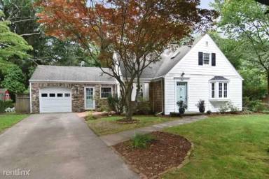 Main picture of 26 Black Creek Ln