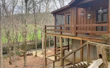 Main picture of 174 Lost Valley Ln