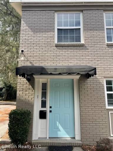 Main picture of 1010 N Toombs St