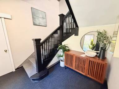Main picture of 1420 Boylston Ave