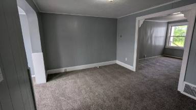 Main picture of 1239 Erie St S