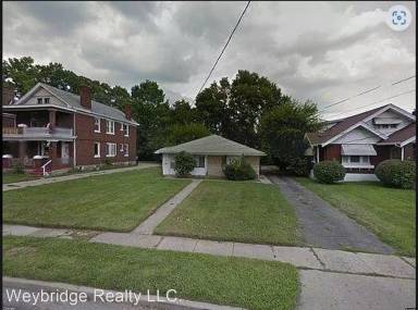 Main picture of 116 W North Bend Rd