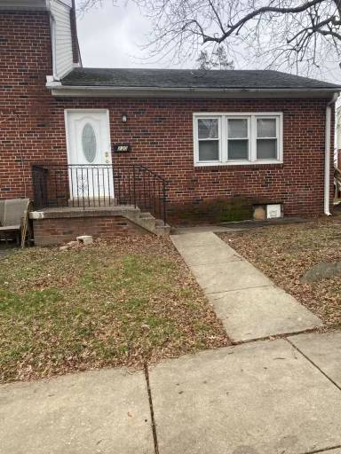 Main picture of 230 Tasker Ave