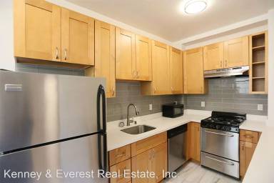 Main picture of 837 Geary St