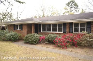 Main picture of 355 Forest Rd