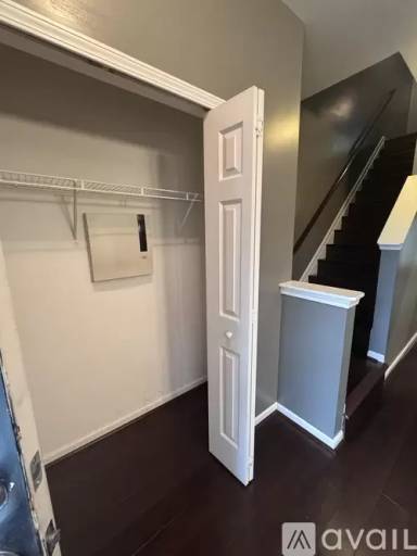 Main picture of 21 Arbor Hill Pl